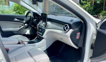 Mercedes Benz GLA 200 Diesel 2018 lleno