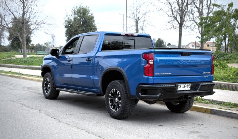 Chevrolet Silverado ZR2 2023 lleno