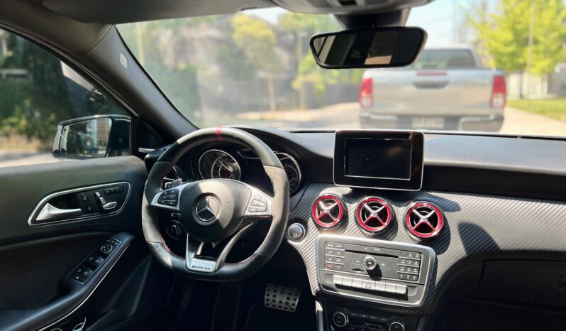 Mercedes Benz A45 AMG 2018 lleno