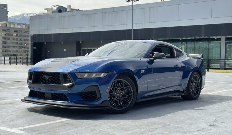 Ford Mustang GT 2025 lleno