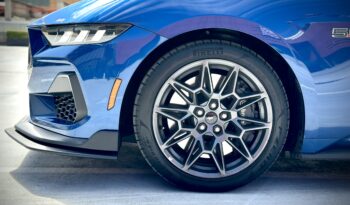 Ford Mustang GT 2025 lleno
