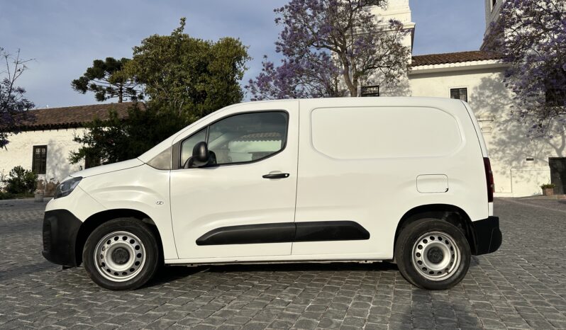 Citroen Berlingo 2022 lleno
