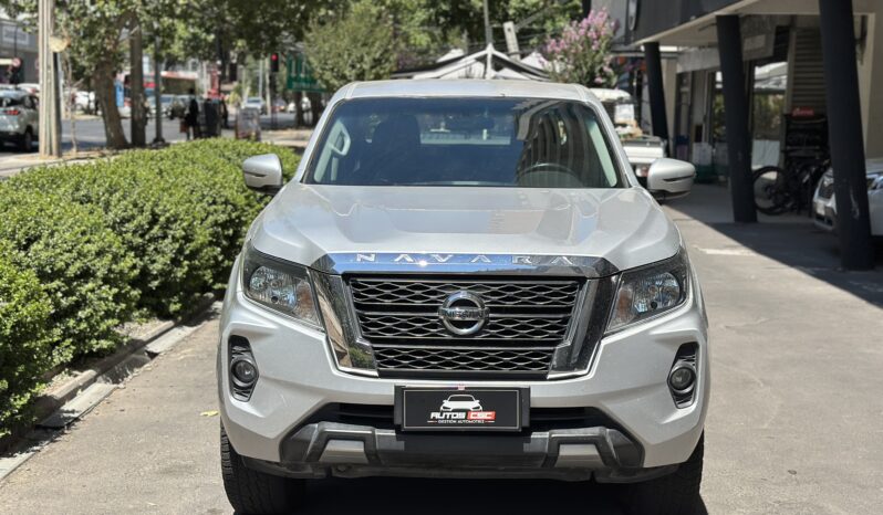 Nissan Navara XE 4X4 2022 lleno